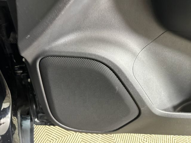 Used 2023 GMC Acadia SLE w/ Driver Convenience Package image 29