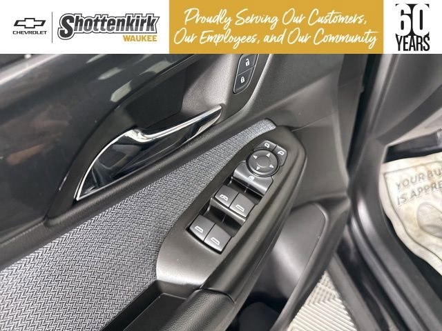 Used 2024 Chevrolet TrailBlazer LS w/ LS Convenience Package image 27