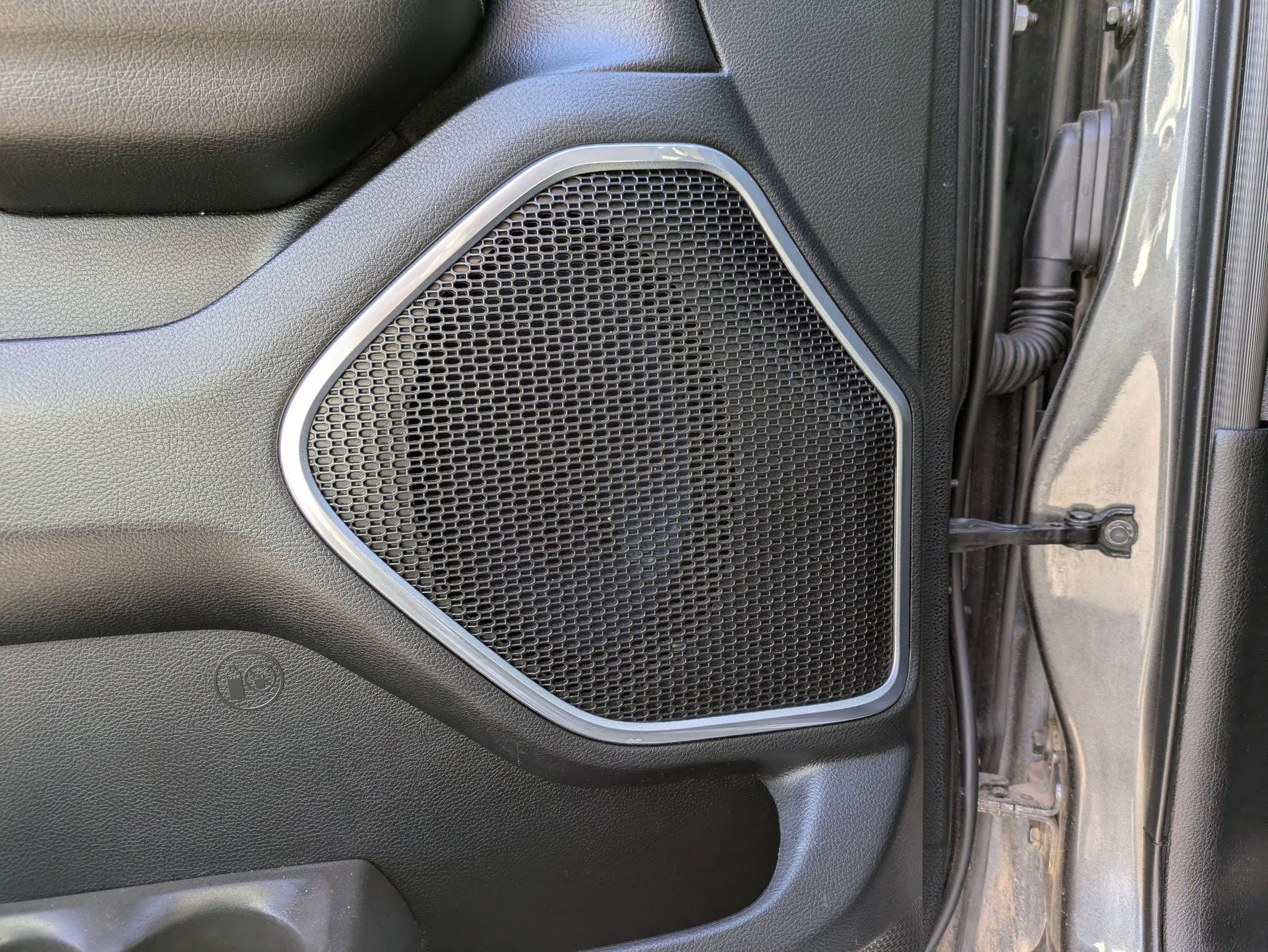 Used 2020 RAM 1500 Laramie image 15