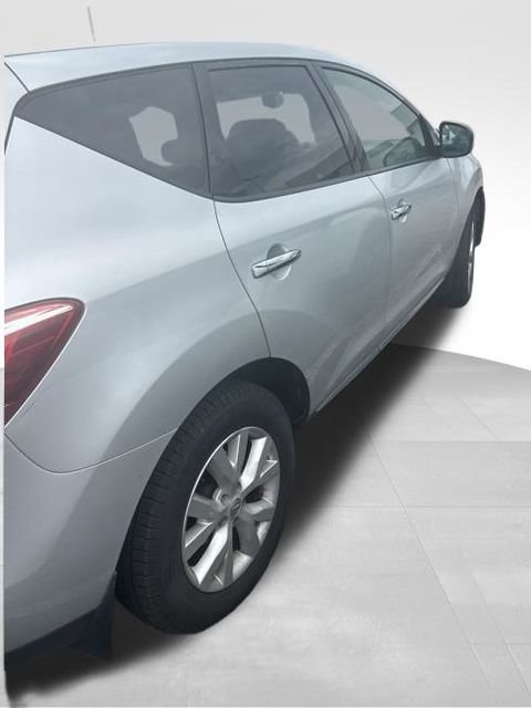 Used 2011 Nissan Murano S FWD image 9