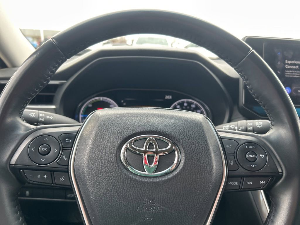 Used 2024 Toyota Venza LE image 21