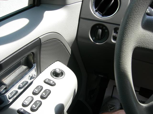 Used 2006 Ford F150 XLT AWD/4WD image 11