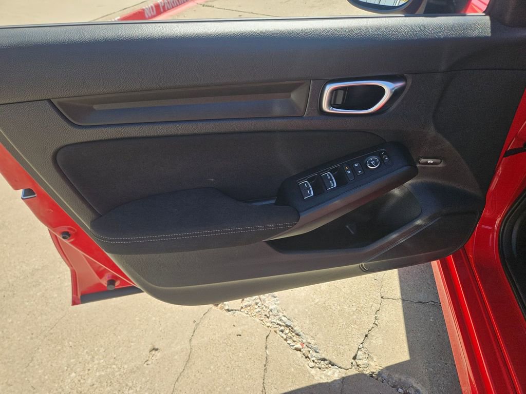Used 2025 Honda Civic Sport image 14
