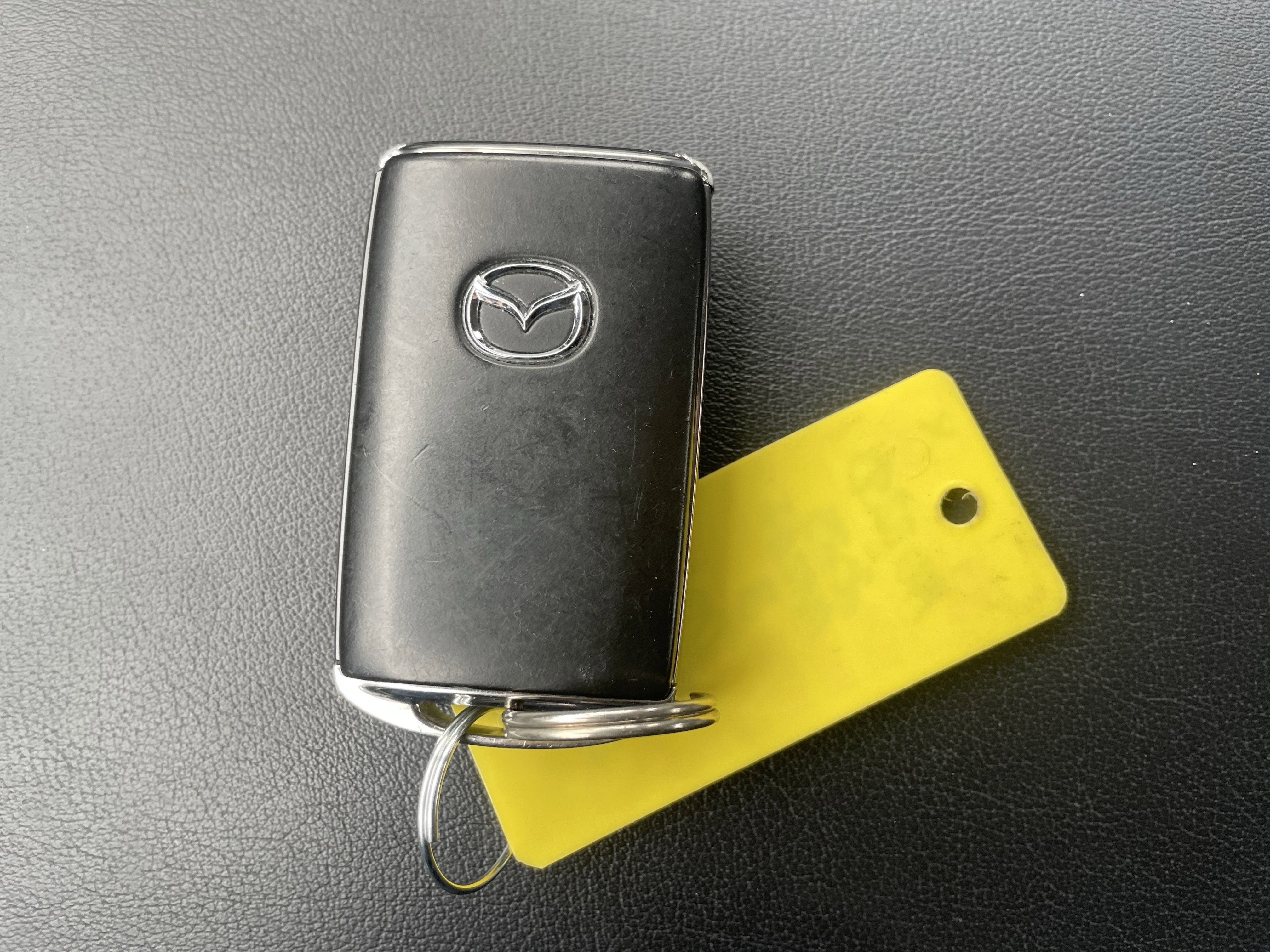 Used 2025 MAZDA MAZDA3 s image 30