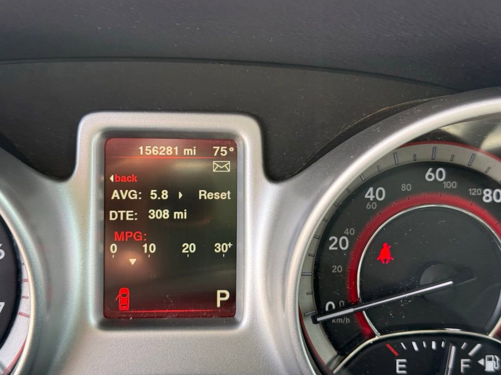 Used 2018 Dodge Journey SE image 16