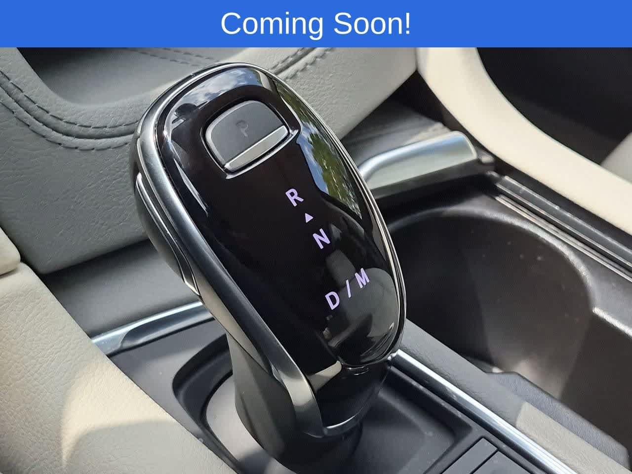 Used 2025 Cadillac XT6 Premium Luxury AWD/4WD image 33