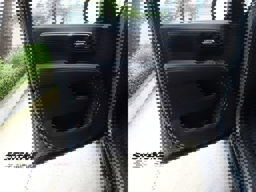 New 2026 Chevrolet Tahoe LS image 25