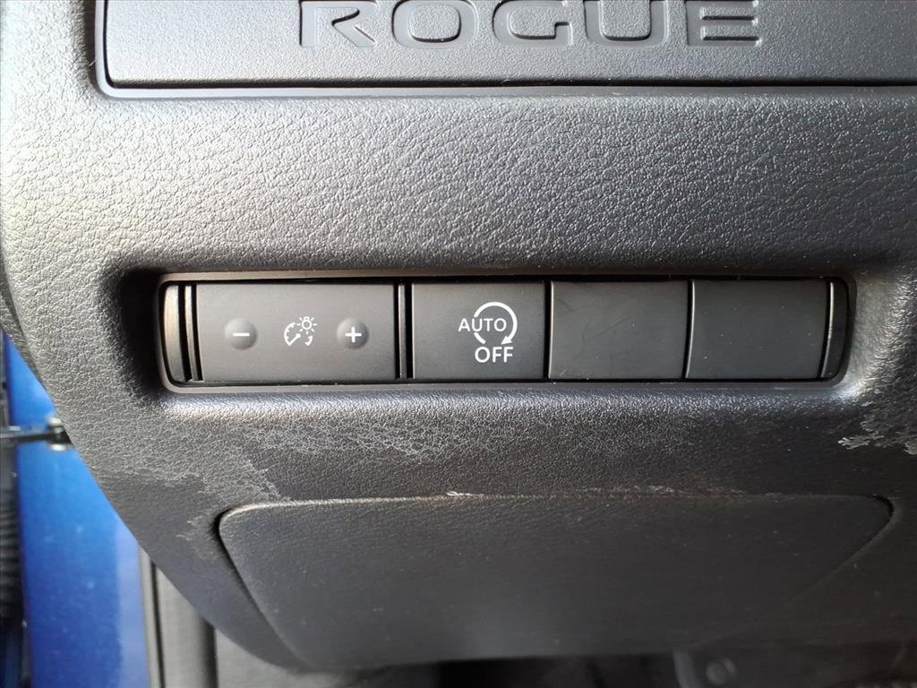 Certified 2023 Nissan Rogue S image 11