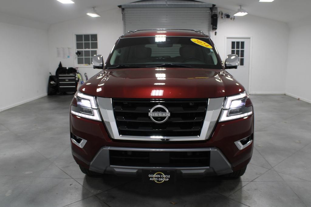 Used 2024 Nissan Armada Platinum w/ Captain's Chairs Package image 3