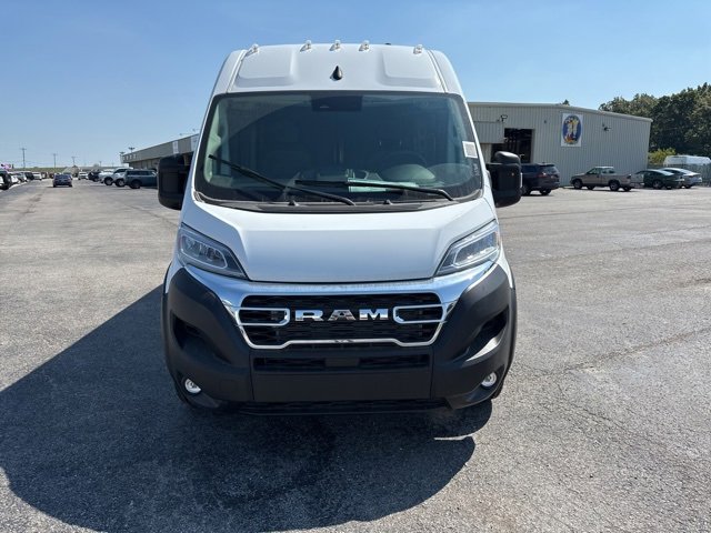 New 2025 RAM ProMaster 2500 w/ Quick Order Package 22G SLT image 8