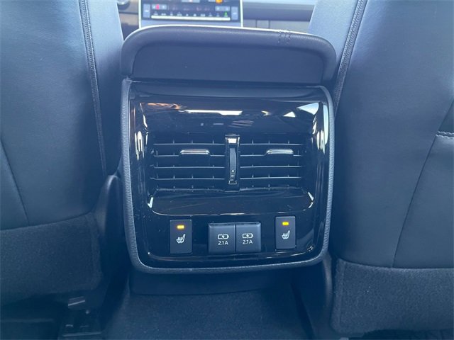 Used 2020 Toyota Avalon Touring w/ Advanced Safety Package image 19