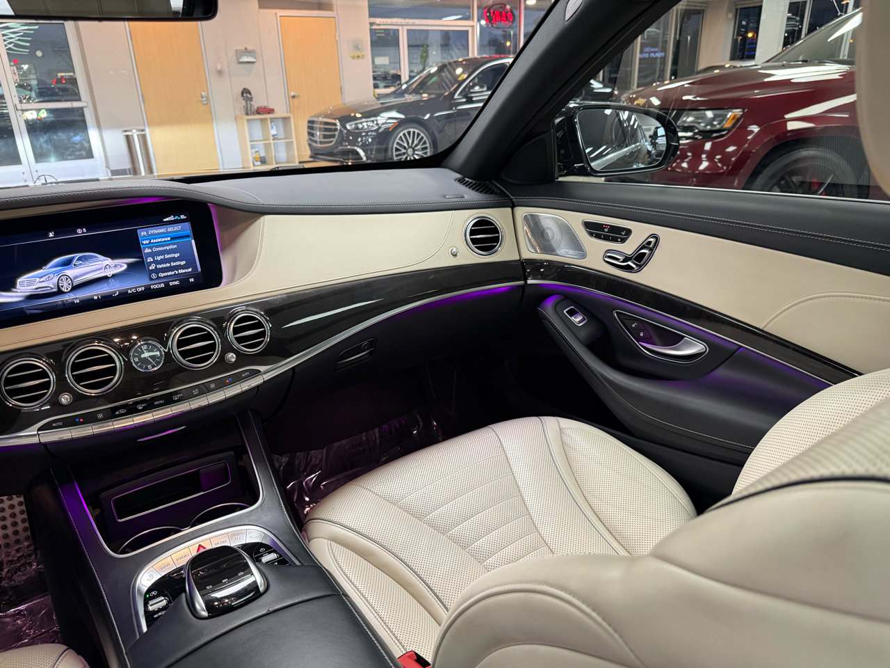 Used 2018 Mercedes-Benz S 560 S560 4MATIC image 17