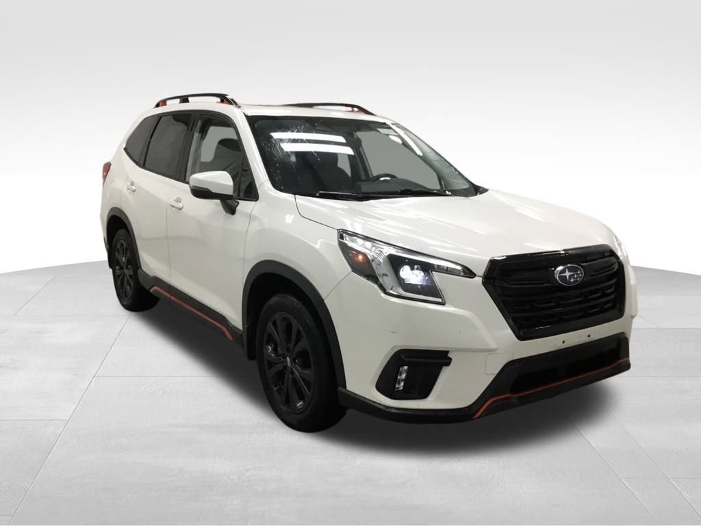 Used 2023 Subaru Forester Sport image 3