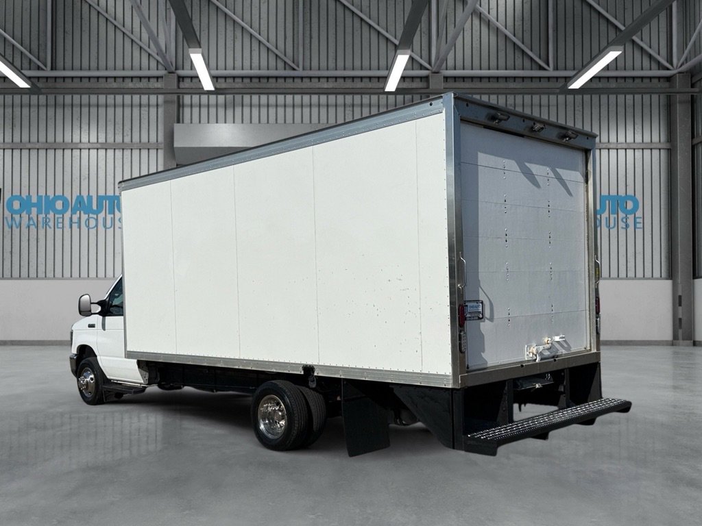 Used 2021 Ford E-450 and Econoline 450 Super Duty w/ Power Windows & Locks Group RWD image 6