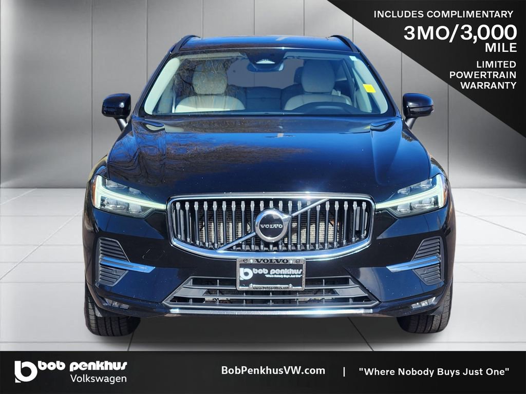 Used 2022 Volvo XC60 B5 Momentum image 21