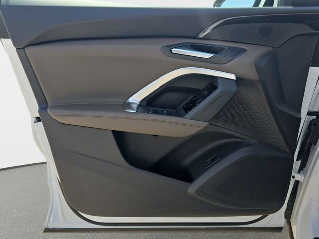 Used 2025 Audi Q5 Premium w/ Convenience Package AWD/4WD image 30