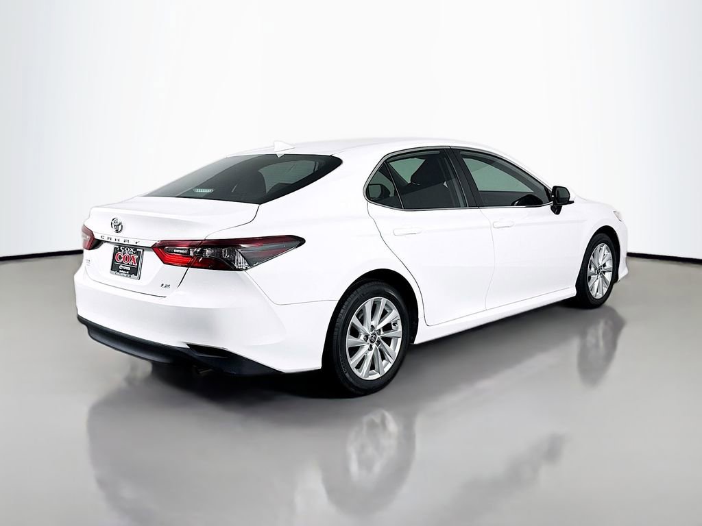 Certified 2023 Toyota Camry LE FWD image 5