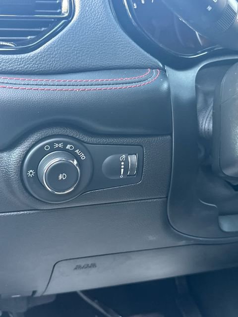 Used 2023 Dodge Durango GT image 13