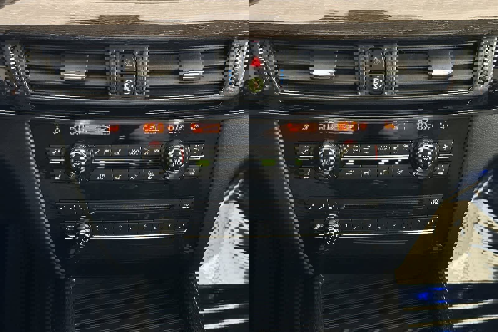 Used 2018 BMW X5 xDrive40e image 21