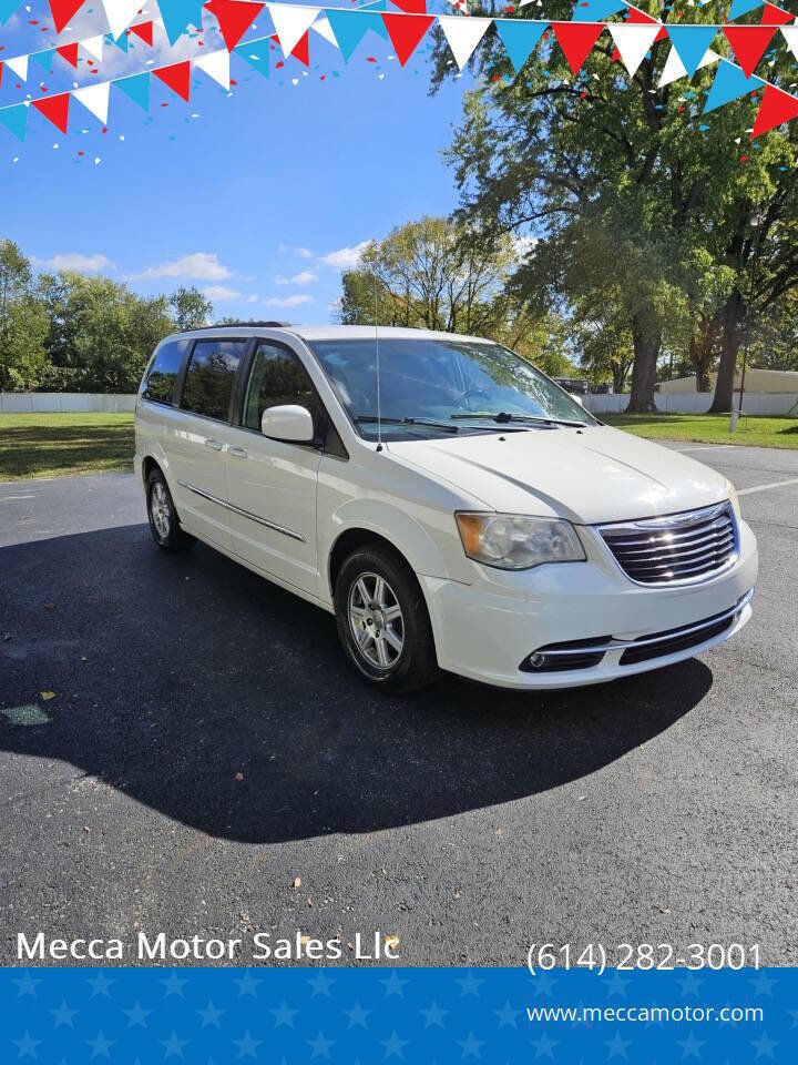 Used 2011 Chrysler Town & Country Touring w/ Entertainment Group #1
