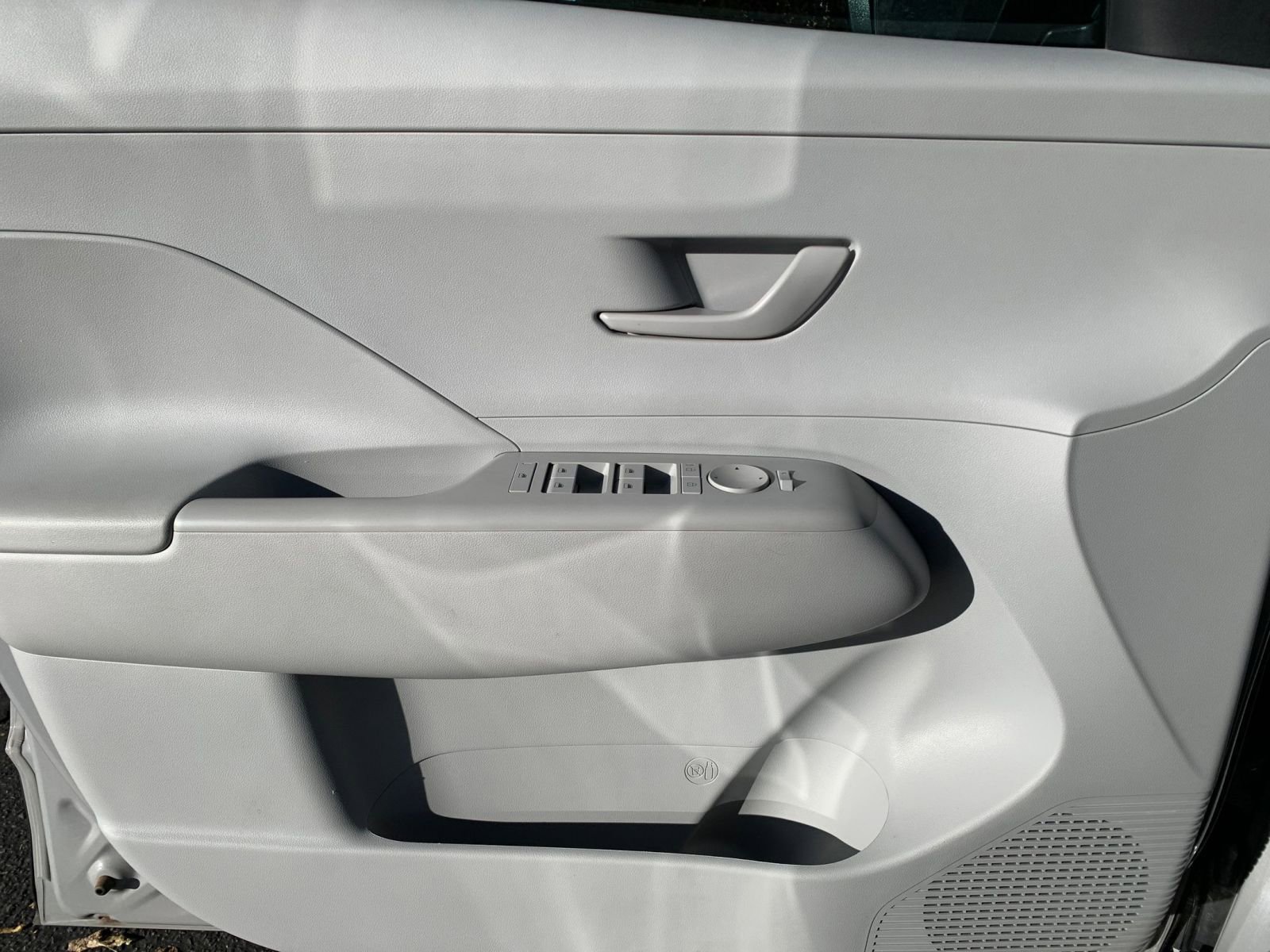 Used 2025 Hyundai Kona SEL image 20