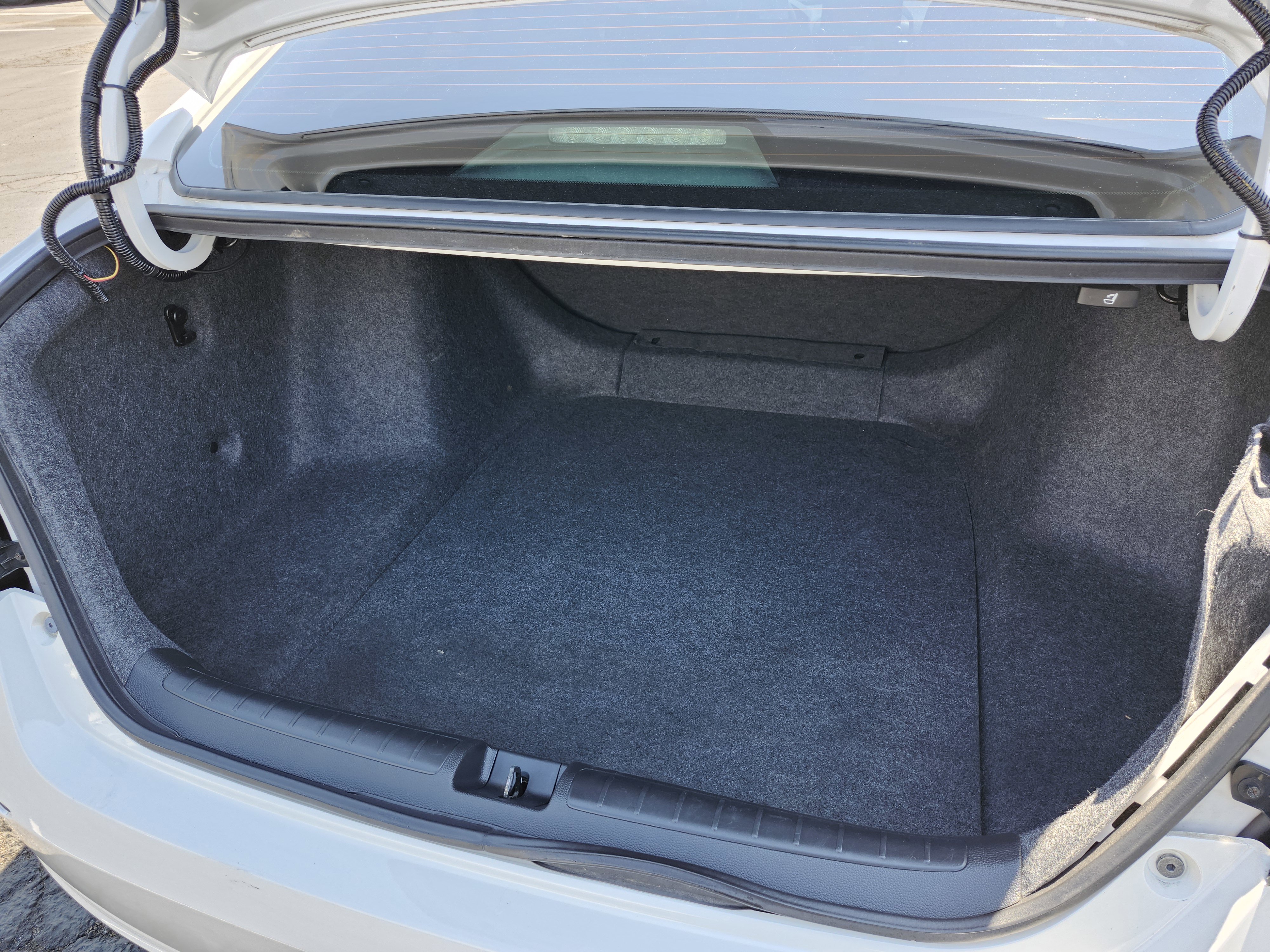 Used 2018 Honda Accord LX image 20
