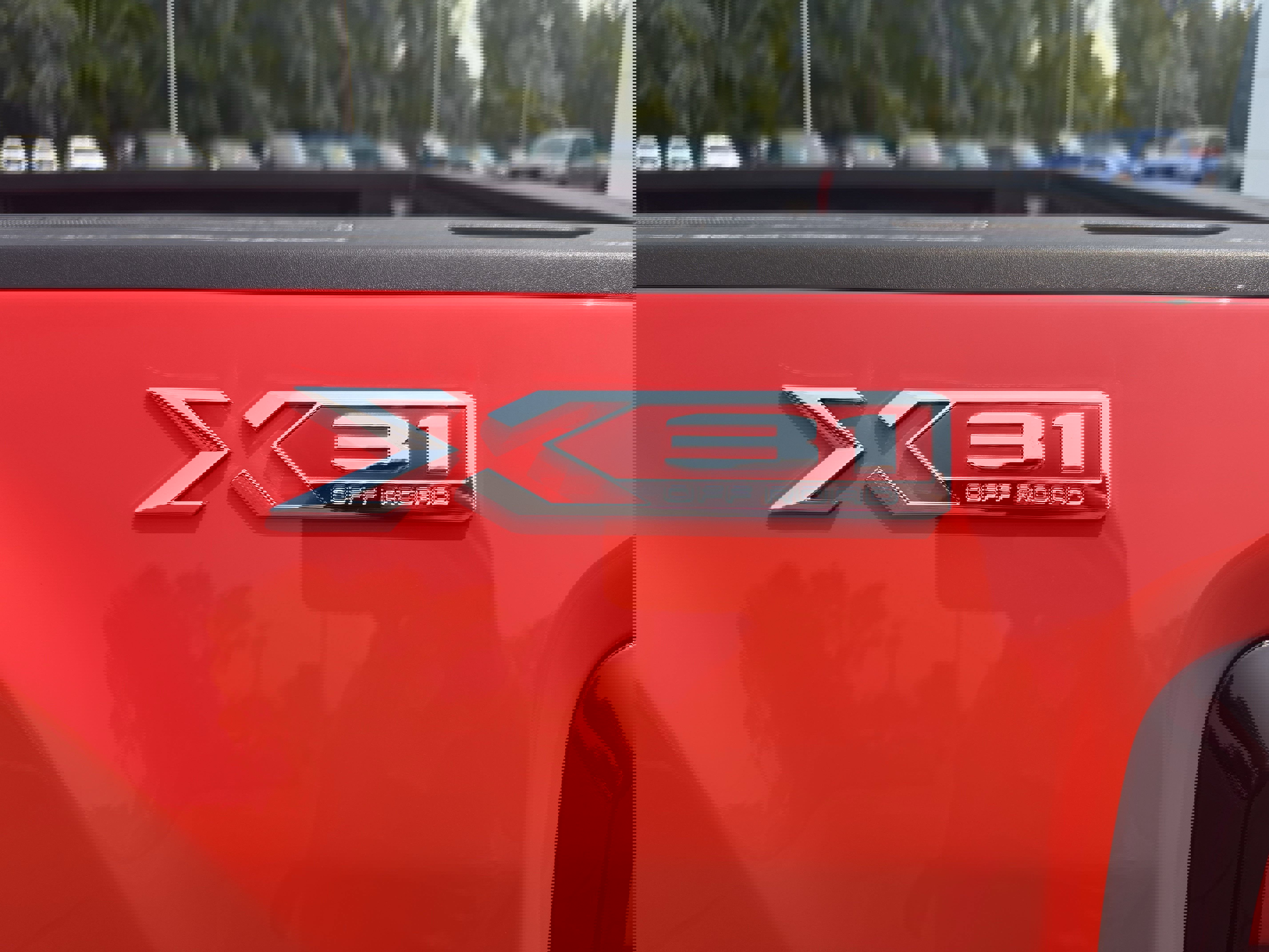 New 2025 GMC Sierra 2500 SLE w/ SLE Value Package; image 20