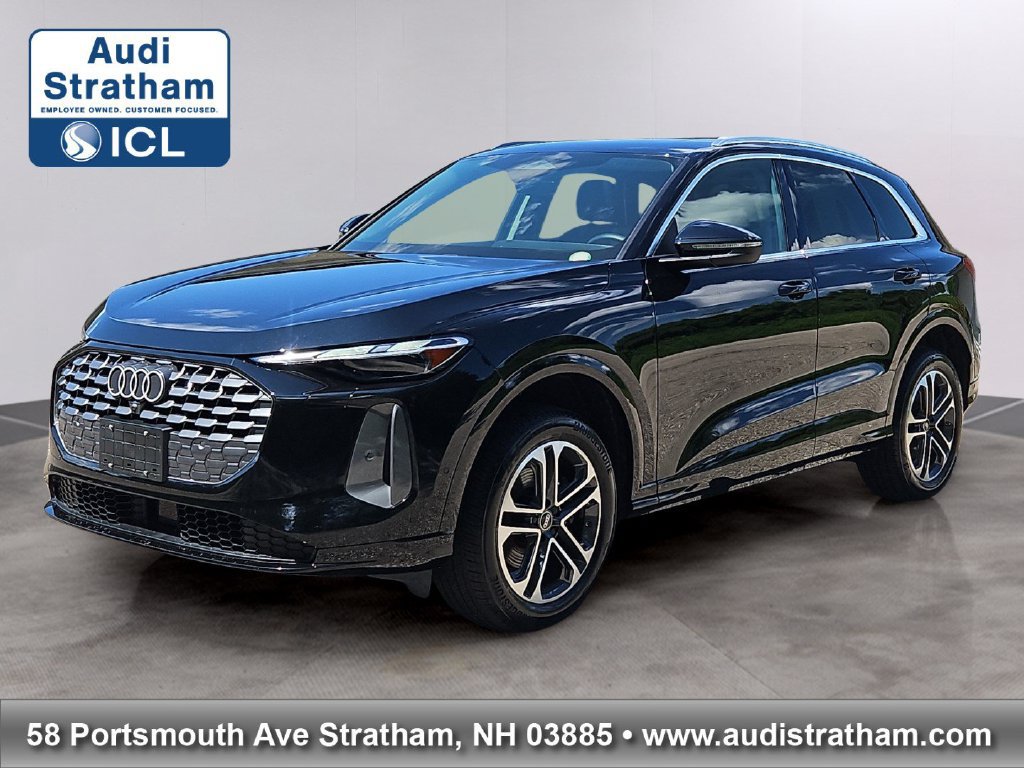 Certified 2025 Audi Q5 Premium w/ Convenience Package