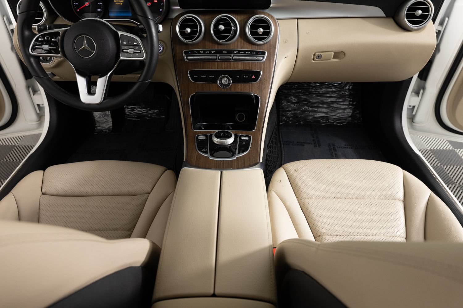 Used 2019 Mercedes-Benz C 300 Sedan image 38