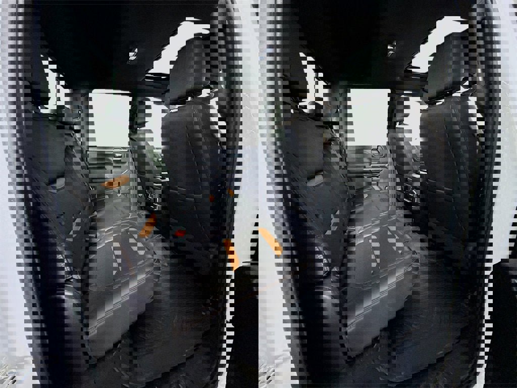 Used 2020 GMC Sierra 3500 AT4 w/ AT4 Premium Package image 22