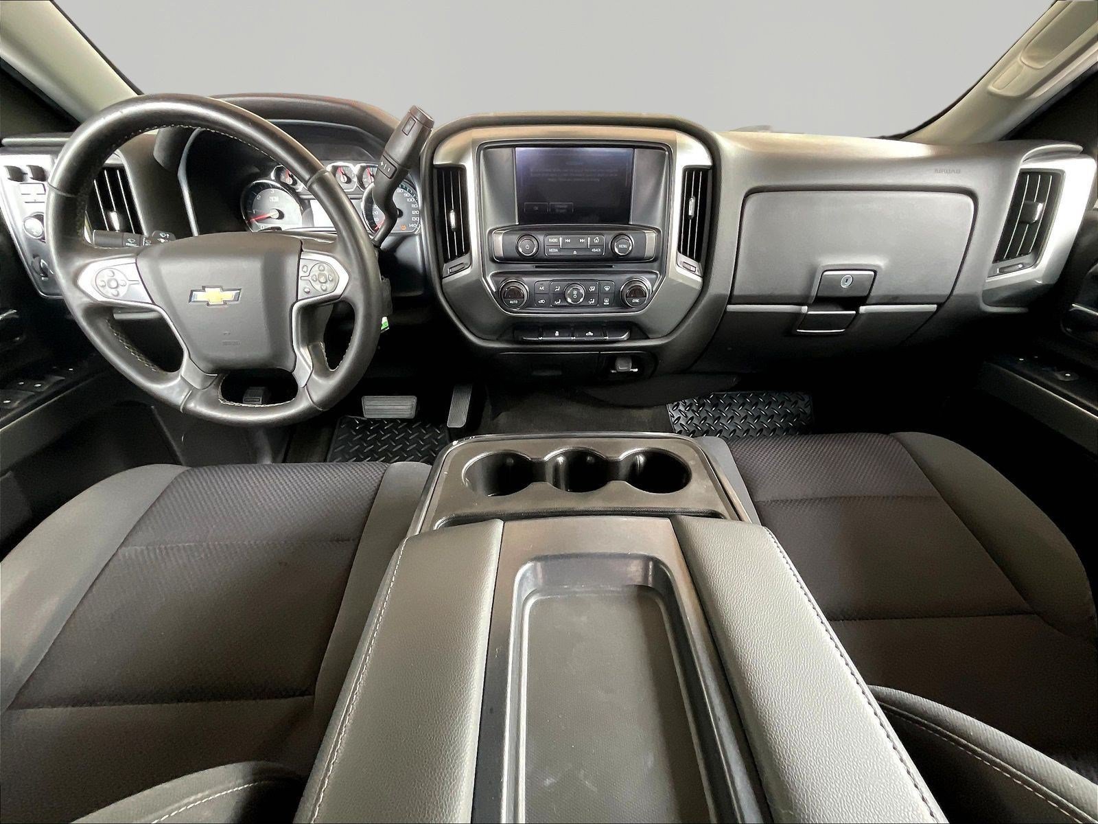 Used 2018 Chevrolet Silverado 1500 LT w/ All Star Edition AWD/4WD image 8