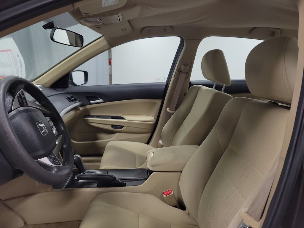 Used 2011 Honda Accord LX image 15