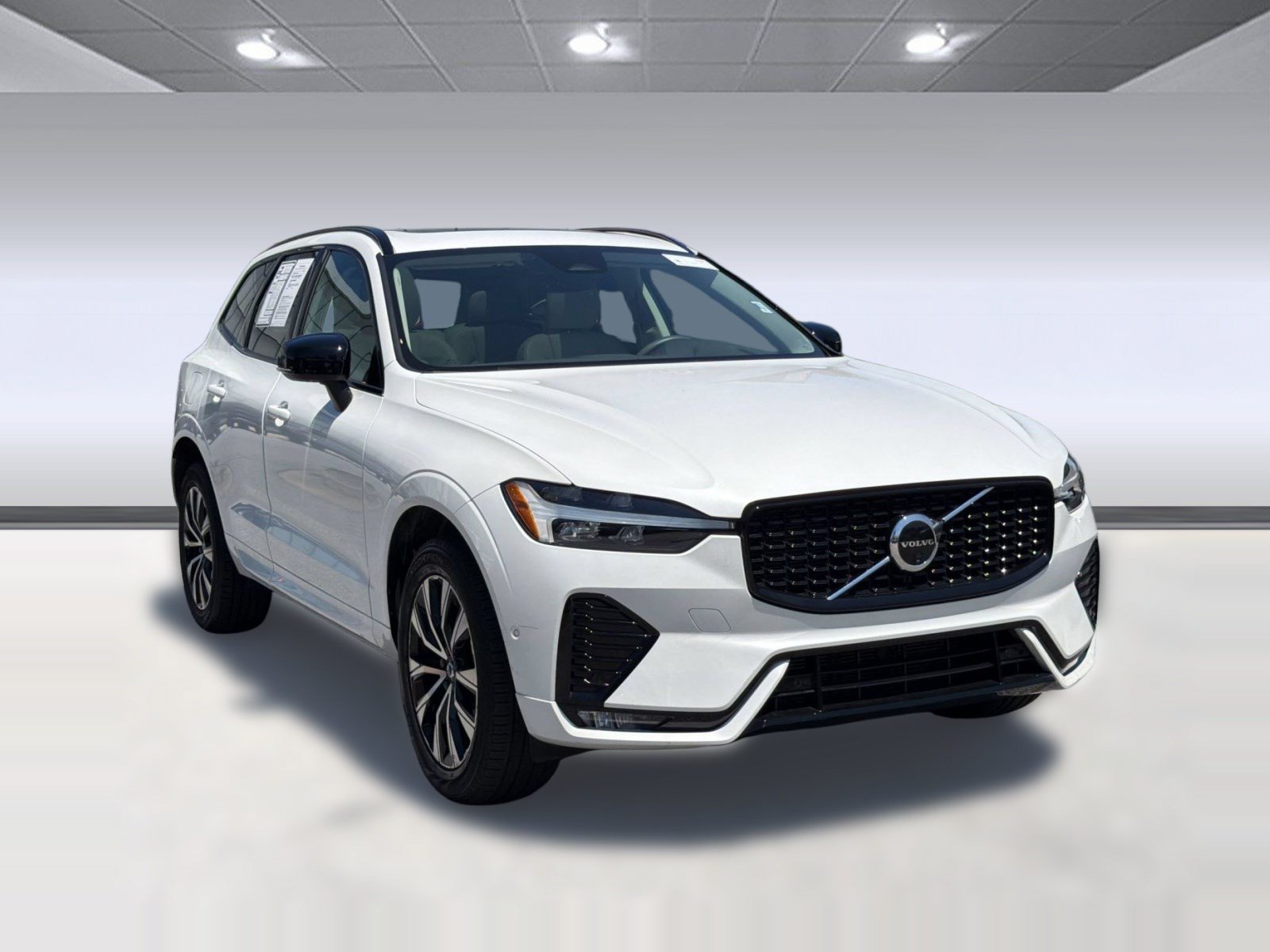 Certified 2024 Volvo XC60 B5 Plus w/ Protection Package Premier AWD/4WD image 7