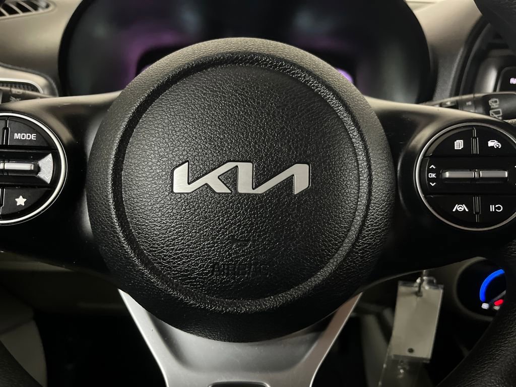 Used 2023 Kia Soul LX w/ LX Technology Package image 59