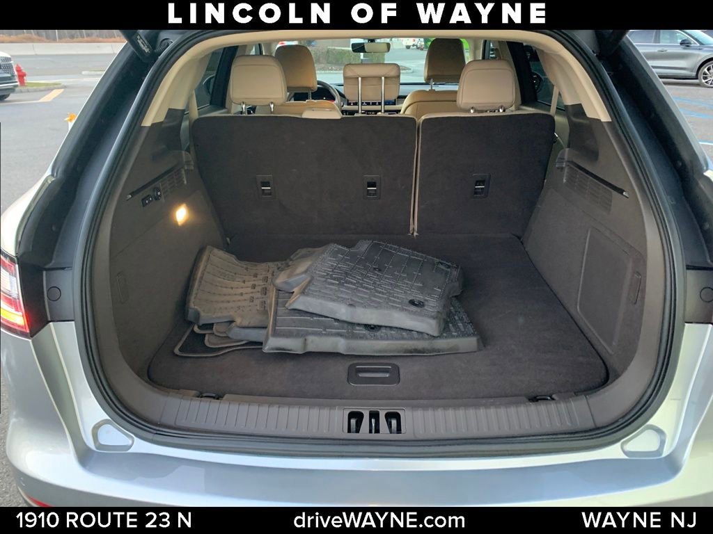 Certified 2022 Lincoln Nautilus AWD image 6