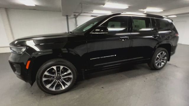 Used 2024 Jeep Grand Cherokee L Overland w/ Advanced Protech Group III AWD/4WD image 4