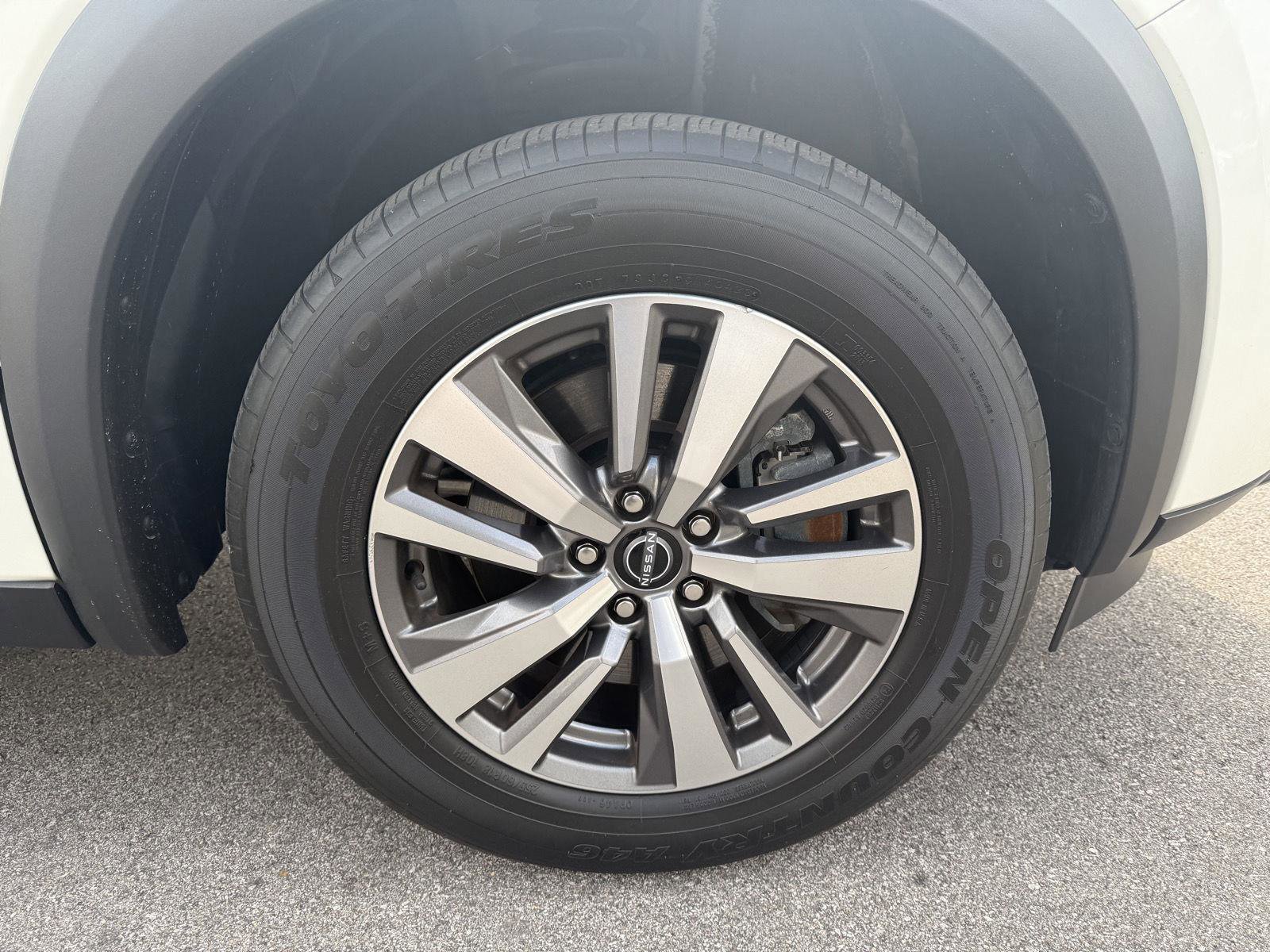Used 2023 Nissan Pathfinder SL AWD/4WD image 14