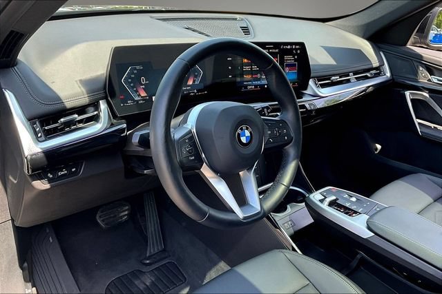 Used 2026 BMW X1 xDrive28i AWD/4WD image 17