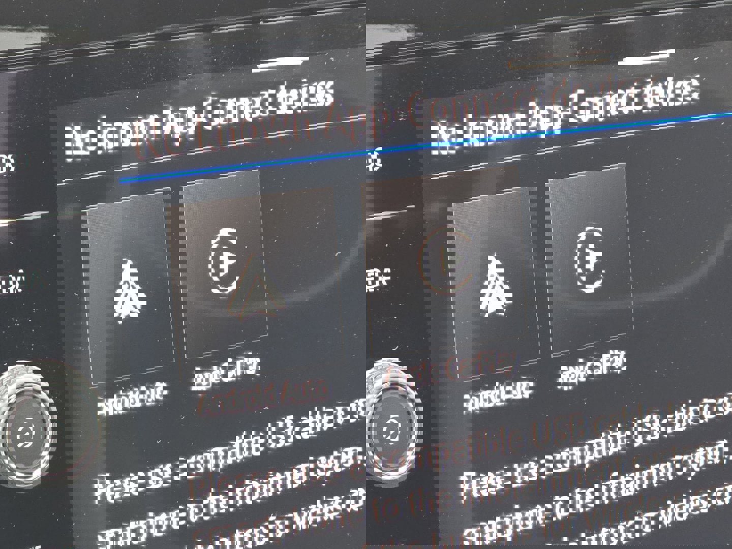 New 2026 Volkswagen Taos SE FWD image 5