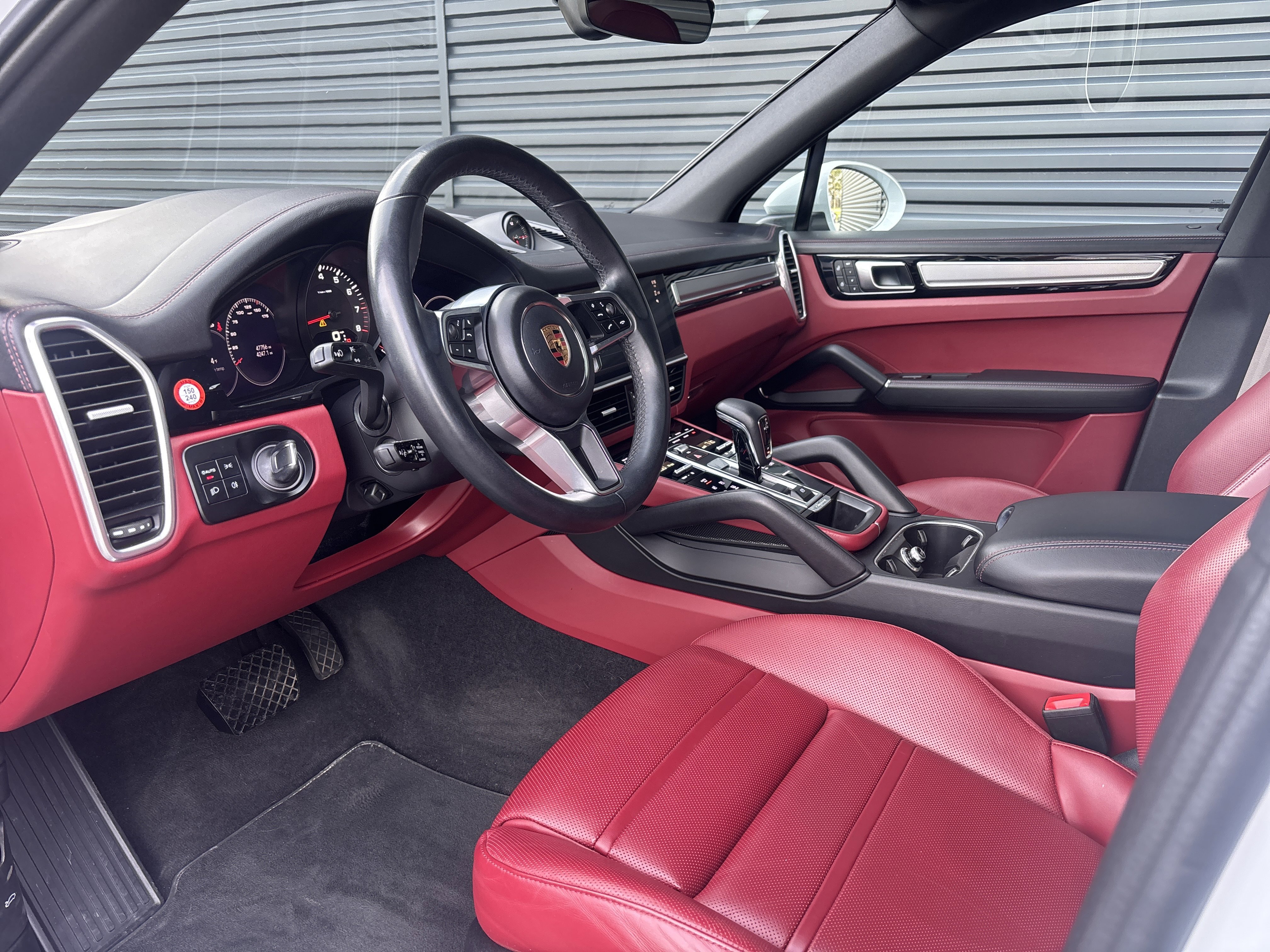 Certified 2023 Porsche Cayenne image 11