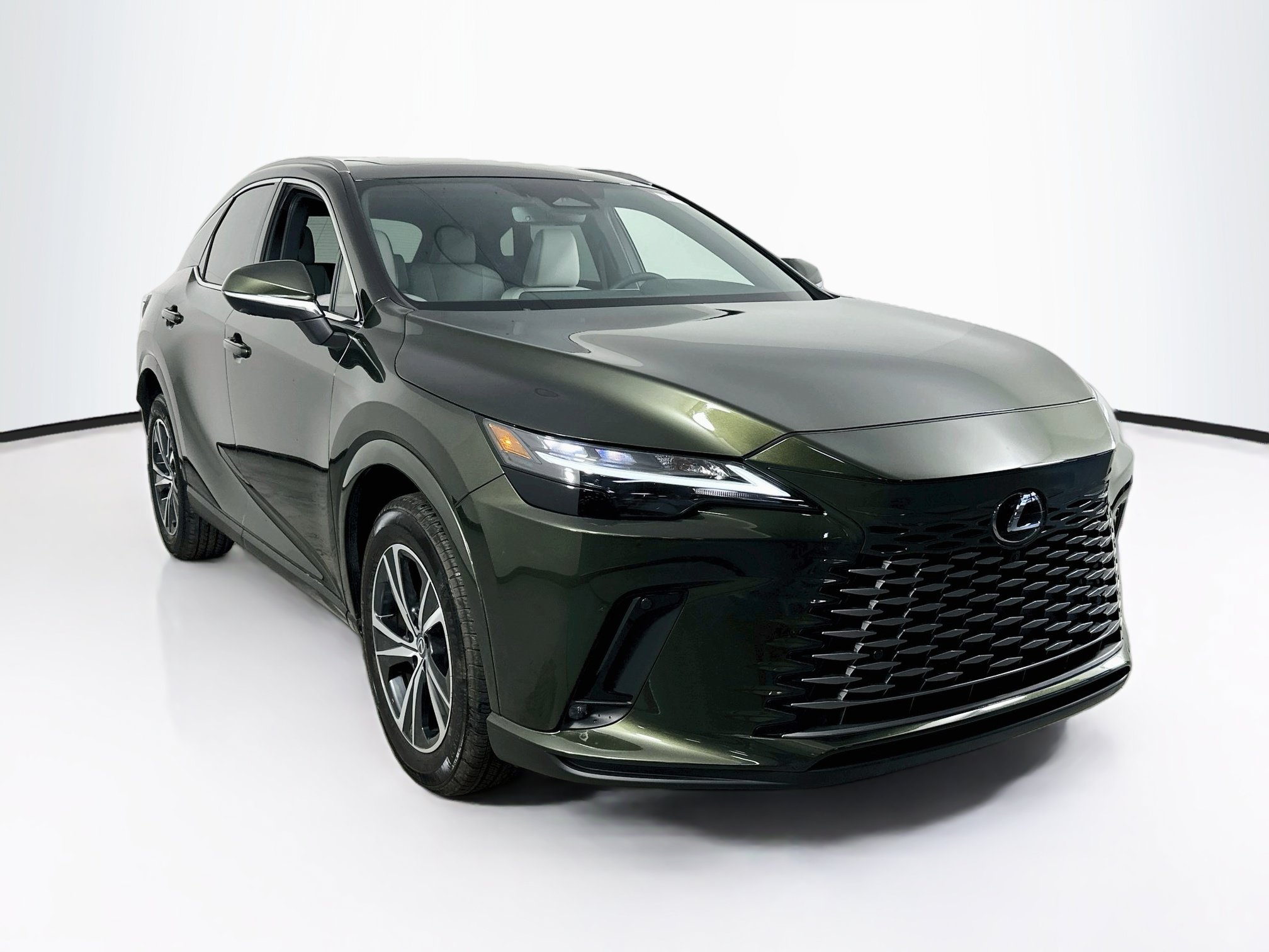 Used 2026 Lexus RX 350 Premium w/ Convenience Package FWD image 3