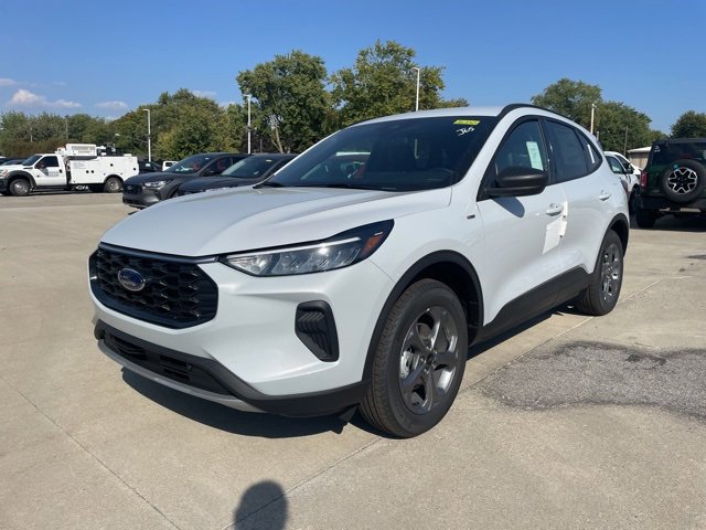 New 2026 Ford Escape ST-Line image 7