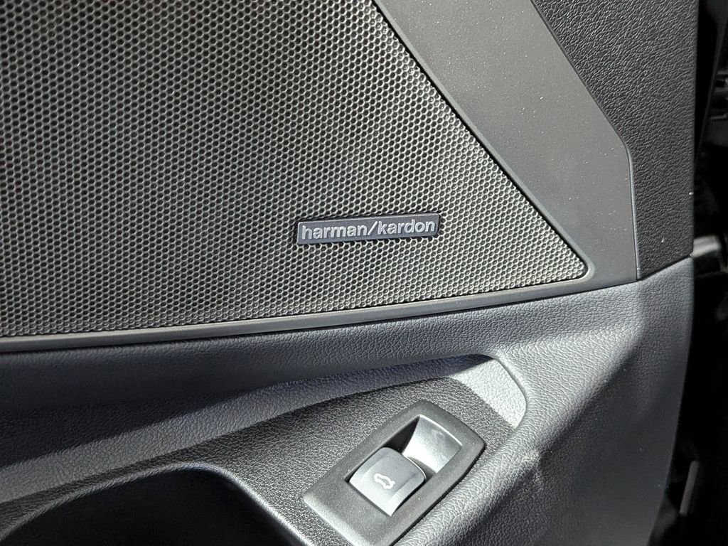 New 2026 BMW 330i xDrive Sedan image 11