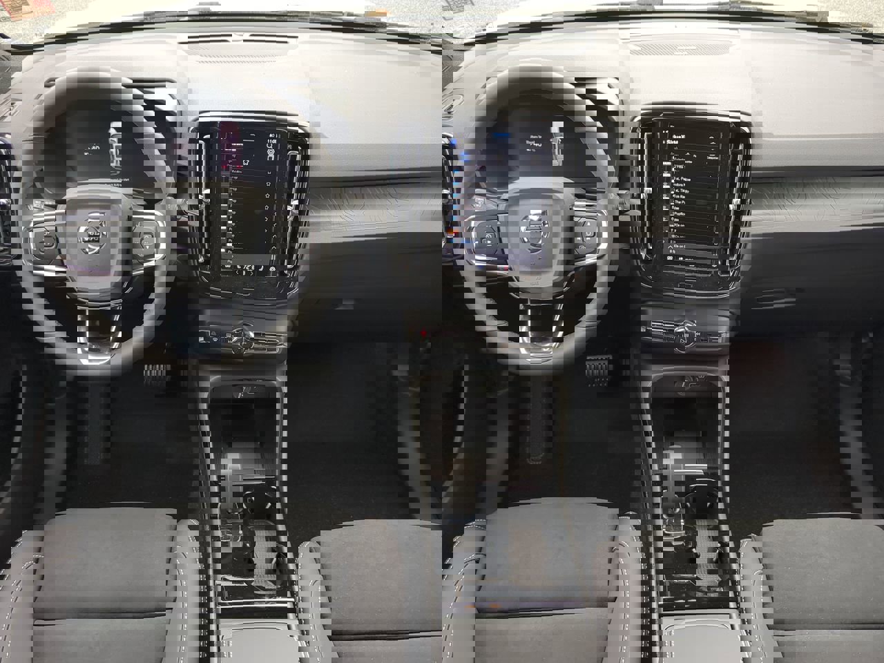 New 2024 Volvo XC40 Recharge Ultimate w/ Protection Package Premier image 14