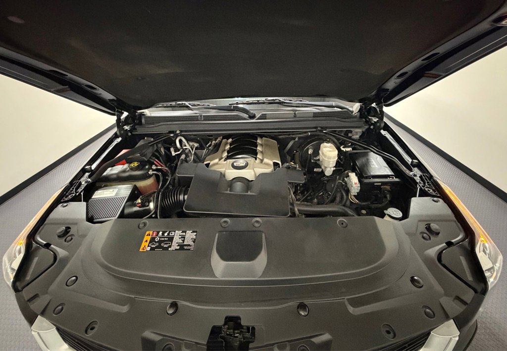 Used 2019 Cadillac Escalade ESV Luxury image 18