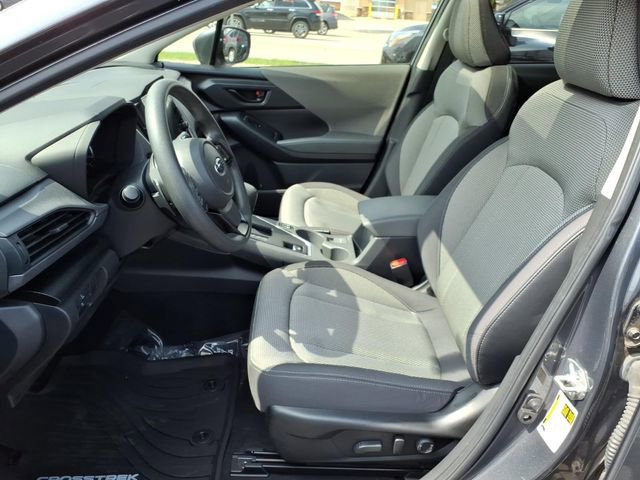Used 2024 Subaru Crosstrek 2.0i Premium AWD/4WD image 4