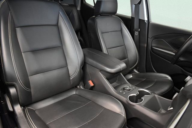 Used 2024 GMC Terrain SLT AWD/4WD image 6