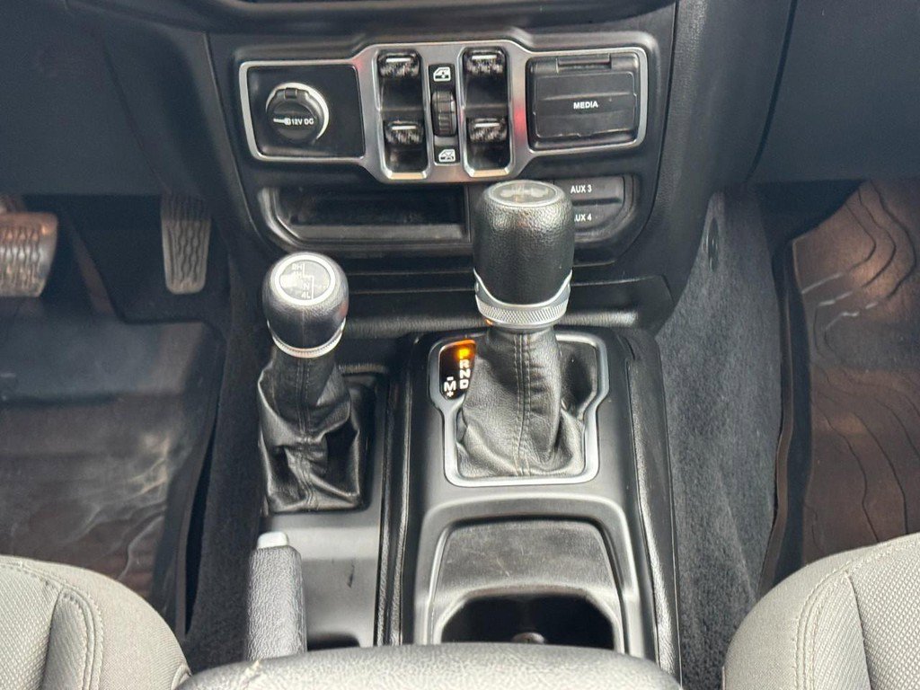 Used 2020 Jeep Wrangler Unlimited Sport image 17