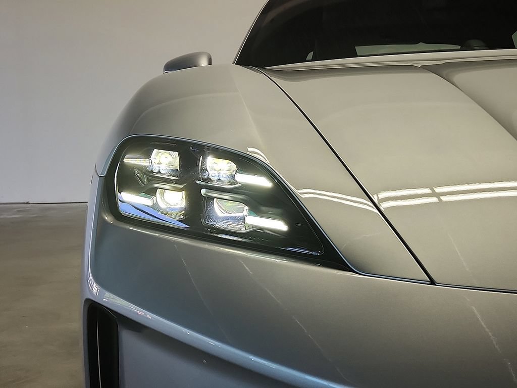 New 2026 Porsche Taycan AWD/4WD image 9