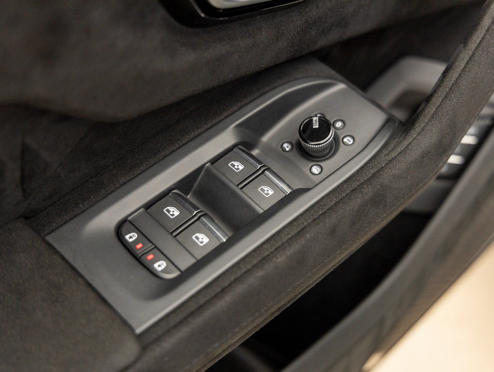 Used 2024 Lamborghini Urus Performante image 23